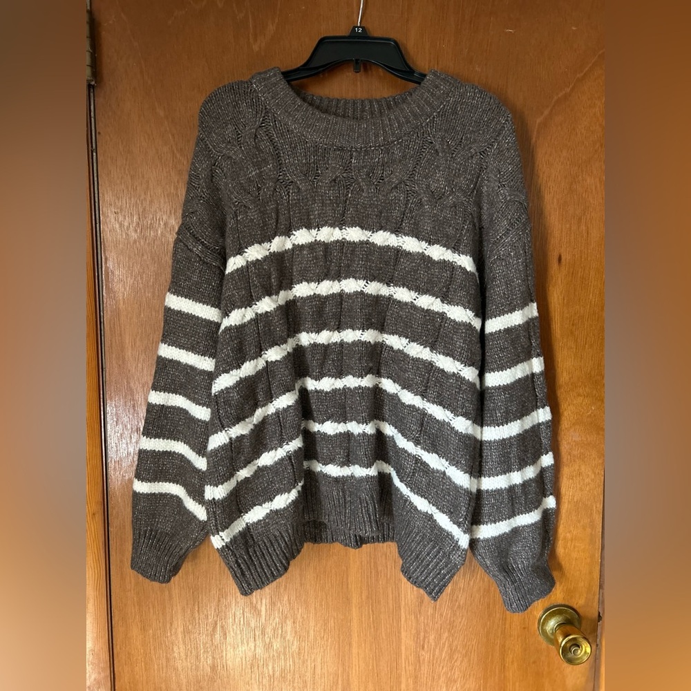 Lauren Conrad women’s striped sweater size XL